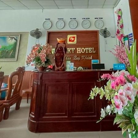 New Sky Hotel Cửa Lô Exterior photo